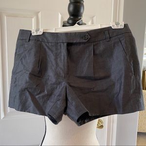 J. Crew like new Wool/Linen Shorts w/Sheen size 4